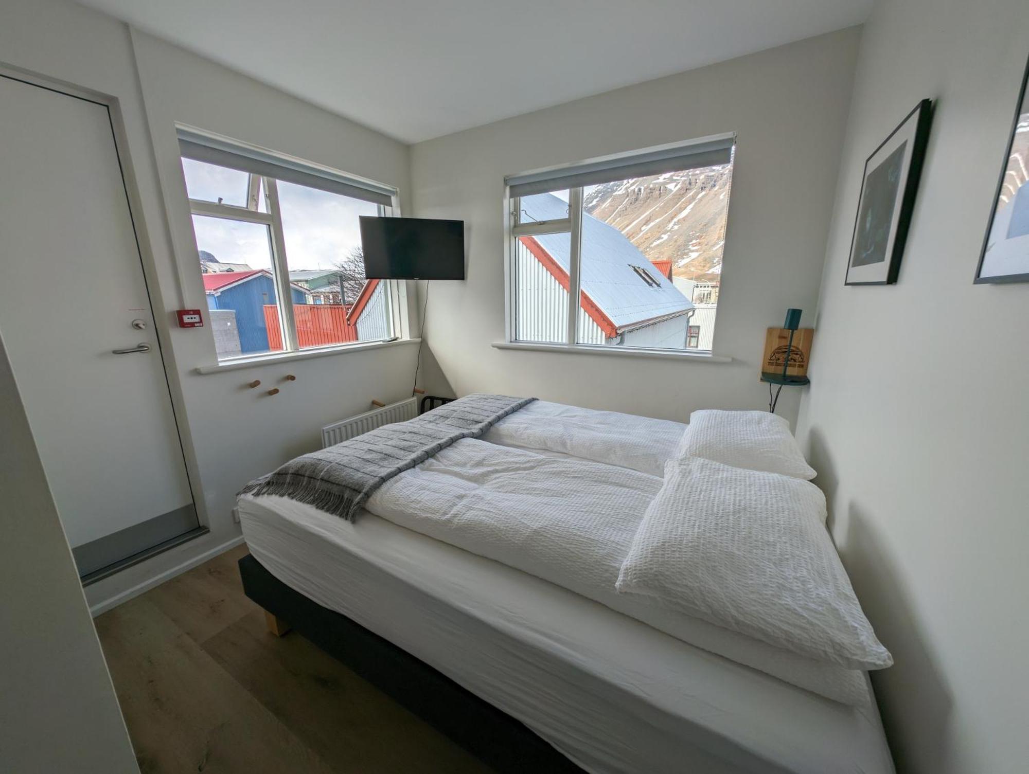 The Isafjoerthur Inn By Ourhotels Esterno foto